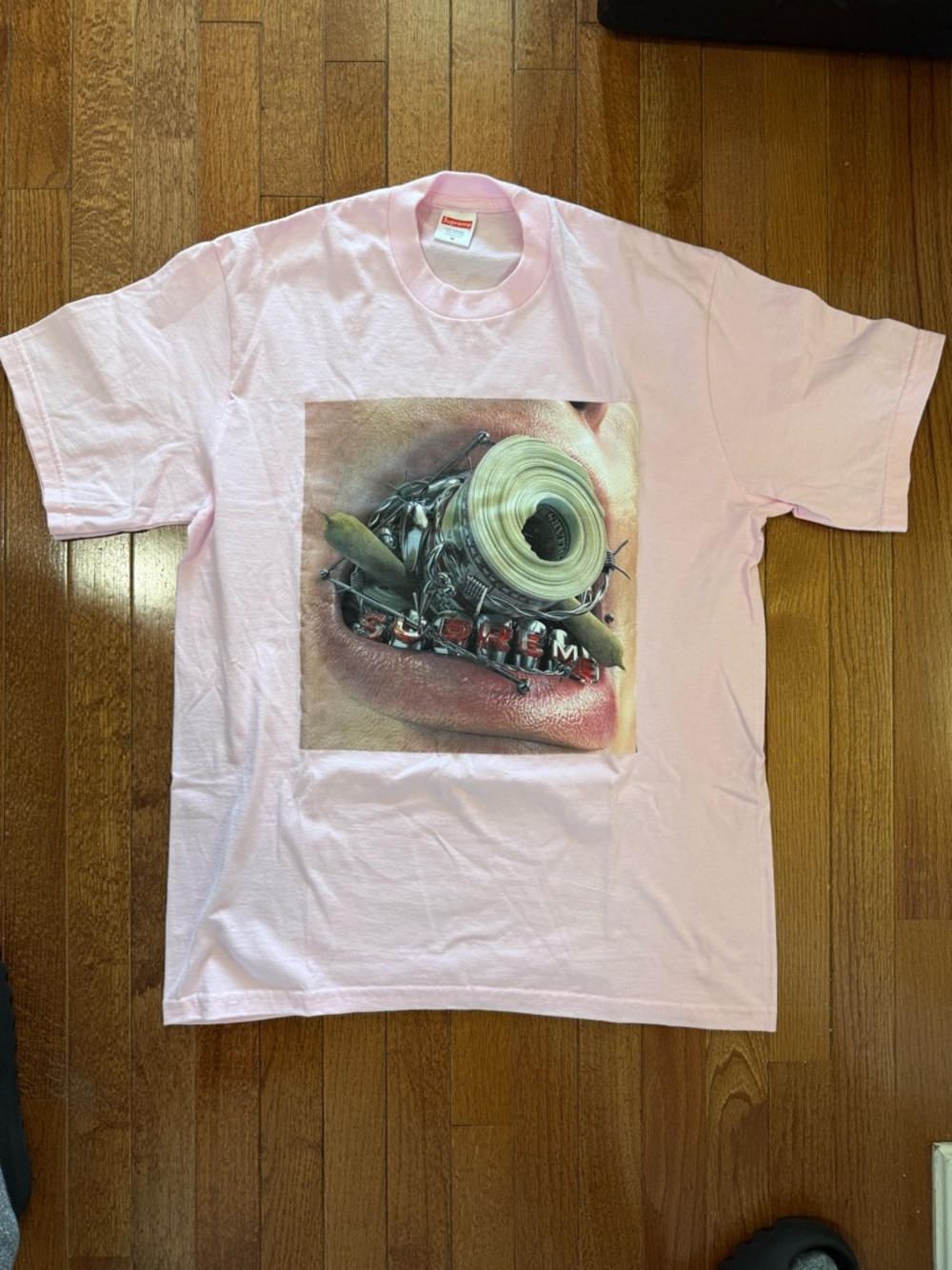 Supreme Braces Tee Fall/Winter 2022 Collection - Medium